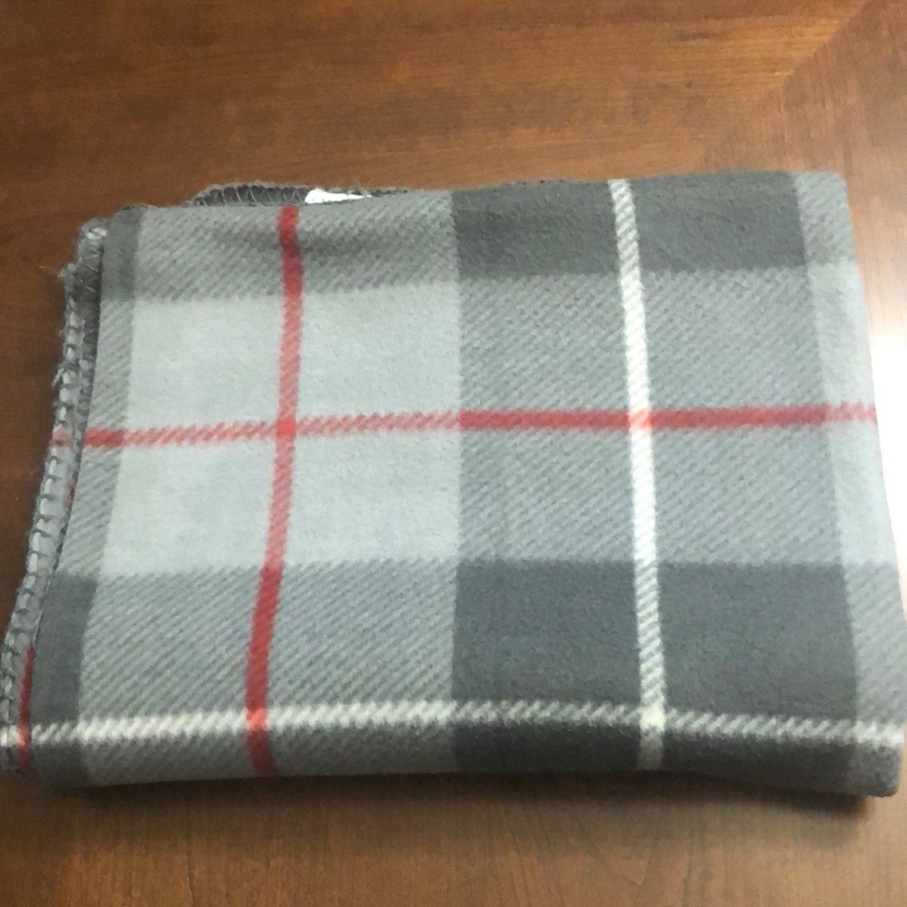 Like New Cannon Fleece Blanket